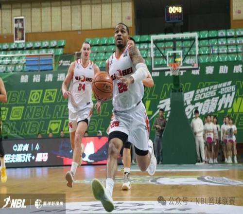 安切洛蒂看,好新星马丁,与帕斯,双赢彩票,互动竞猜平台,在线娱乐,预测挑战,双赢彩票APP下载