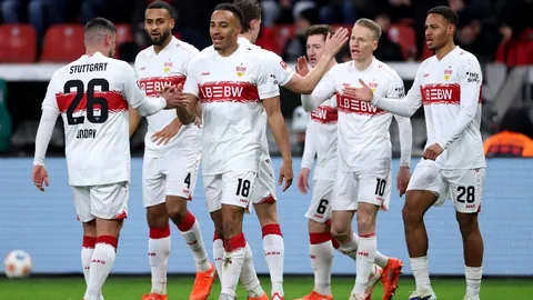 大乐透期号专家精准推荐：太阳对火箭质合分析